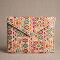 Zari Noor Pouch